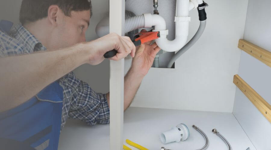 Professional sink repair in Bloomingdale, OH